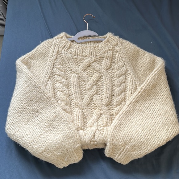 SOLD Vintage Chunky Hand Knit Authentic Gap Clothing 100% Wool Sweater - Picture 6 of 17